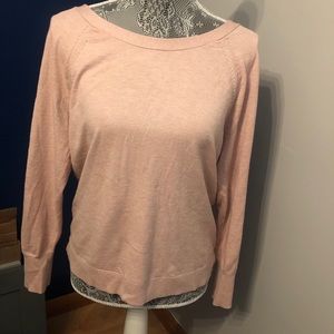 Backless, light pink sweater